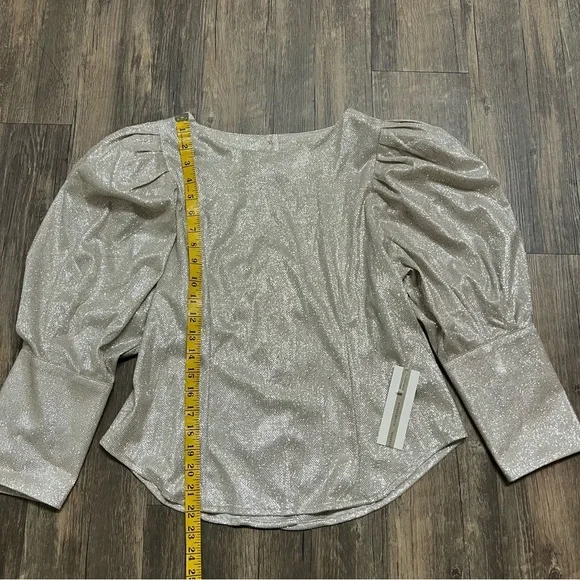 NWT Bloom Season Sparkly Long Puff Sleeve Button Back Christmas Top Holiday L - Picture 11 of 12